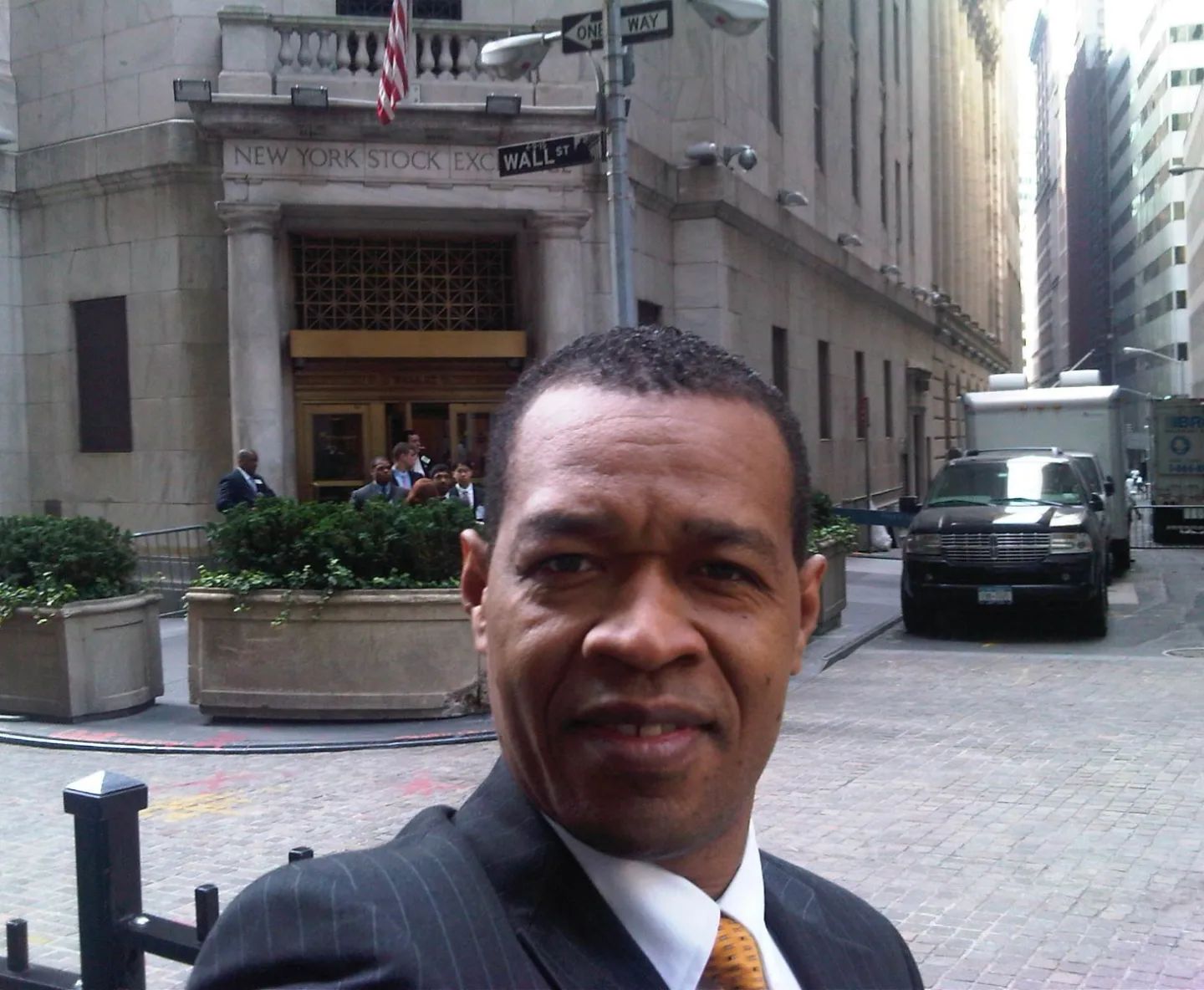 The HFE - Humanitarian for Empowerment foundation is pleased to introduce the Head of its USA branch, @suazojuanm Mr. Juan M. Suazo. Juan was born and raised in Honduras, and currently lives in Jersey City, in the United State of America, with his family. He graduated with a BE in Electrical and Electronics Engineering in 1993, and while he was still attending school he was also working for the CIBC - Canadian Imperial Bank of Commerce and JPMorgan Chase & Co. as a consultant from 1992 until 1995. By 1995 he started working as a full-time employee on Wall Street for Lehman Brothers' front-end dealing systems to interface directly with the ITS TradePro system for Brokerage operations and Finance trade support in New York, London, Paris, Japan, and Milan.
Between 2003 and 2006 Juan completed his second degree as MBA and Master's in Information Technology at the same time working for Citi Bank as Creates and maintaining the project Work Break Down Structure. By 2019 Juan was working for Morgan Stanley Smith Barney Stanley branches, where he managed relocations, openings, closures, renovations and expansions, voice system upgrades and network upgrades for 3 years. He was also responsible of ensuring workflow progressed efficiently and project/staff were organized as priorities shifted.
Juan is currently working in Wells Fargo Bank's Information Technology Management team and he is responsible for identifying hurdles and remediation to scaling up the problem management effort and establish efficiencies and learning across the organization for the best practices. Juan is scheduled to retire by June 2023 and will continue living between the USA and South Asia.
Juan's wide experience will be a precious asset for HFE - Humanitarian for Empowerment.